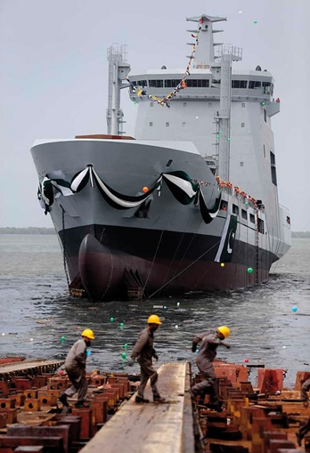 PAKISTAN TANKER DENIZE INIS 1